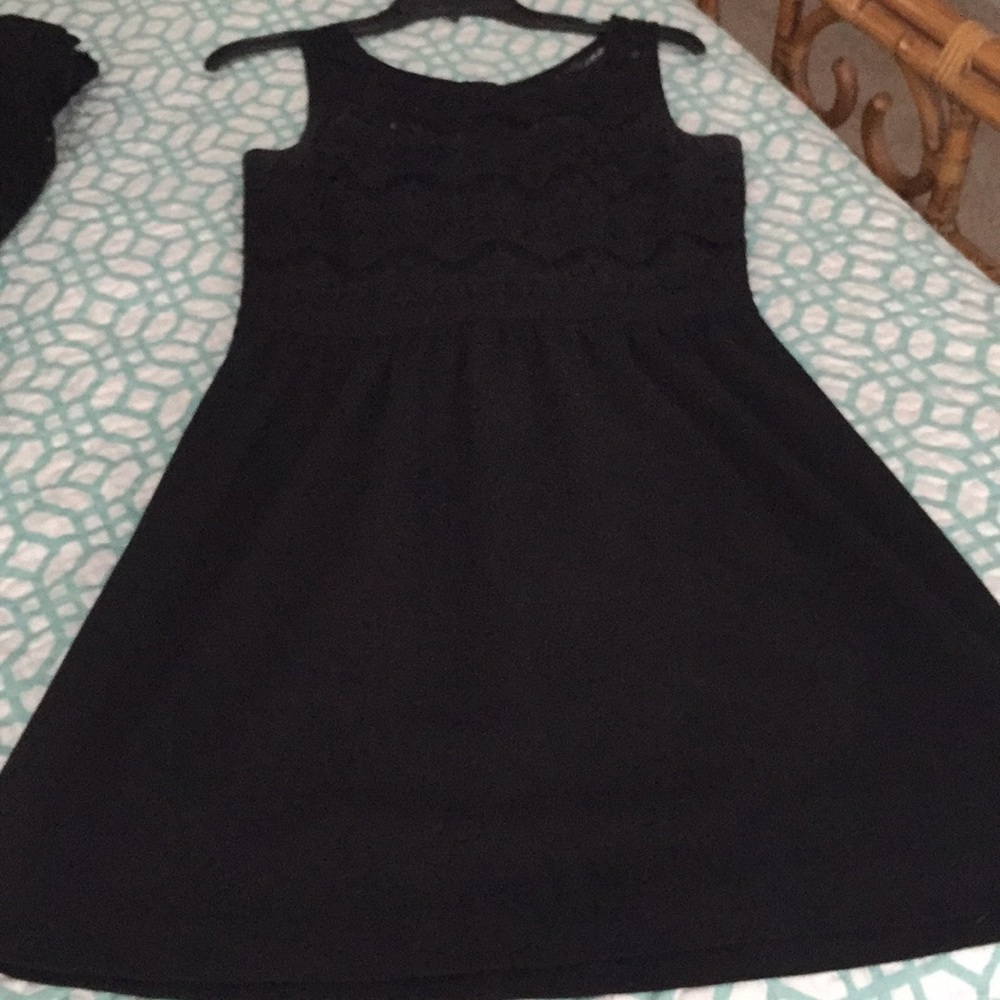 Beautiful Lilli Pulitzer little black dress